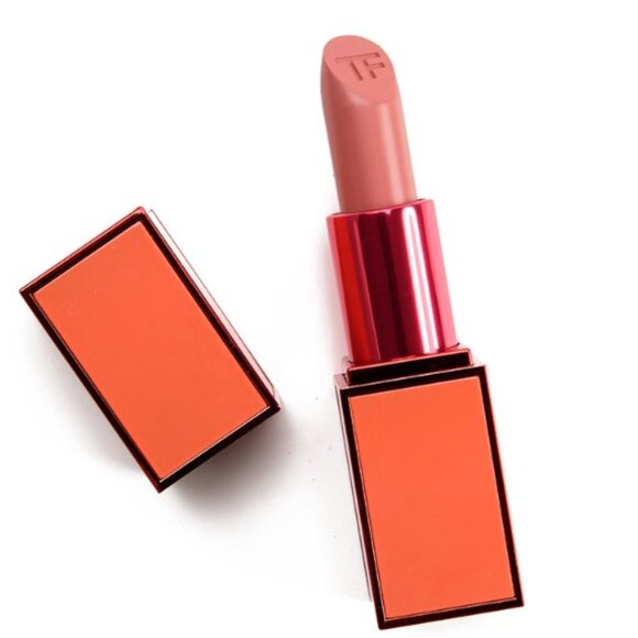 Tom Ford Limited Edition Lipstick in Cherie Natural Neutral Peach